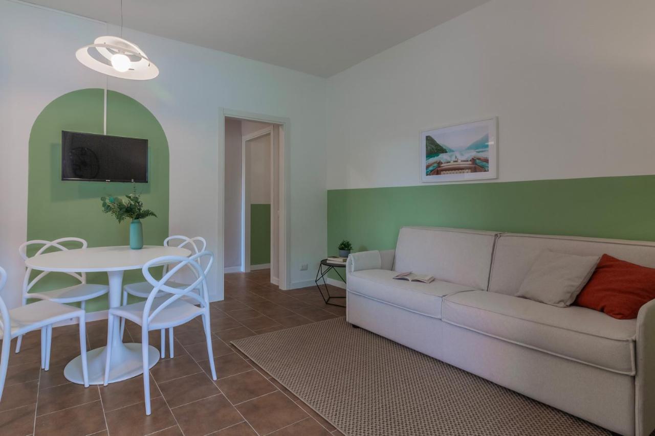 Ninfea Apartments By Wonderful Italy Лезено Экстерьер фото