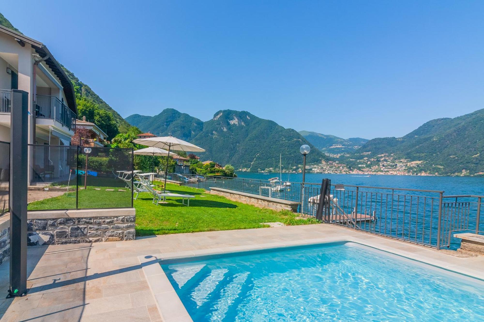 Ninfea Apartments By Wonderful Italy Лезено Экстерьер фото